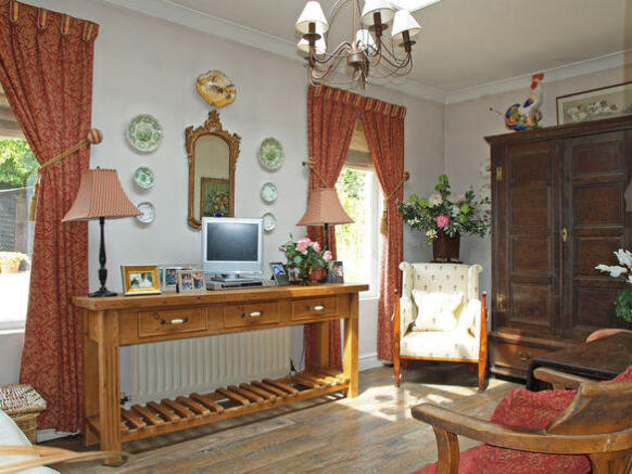 Photo 6