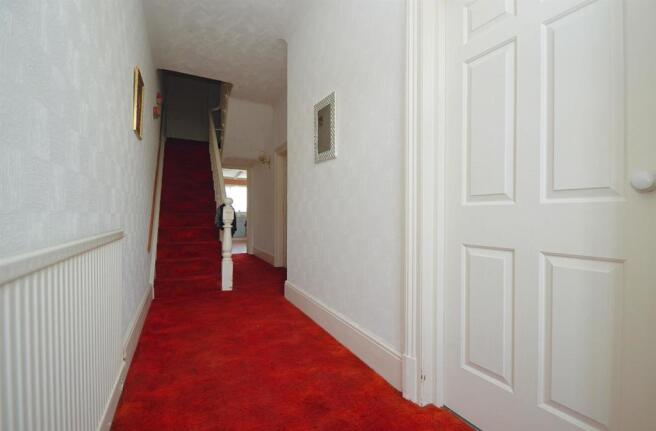 Hallway.jpg