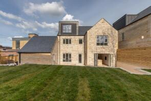 Bell House, Broadgates, Hexham NE46 1QN