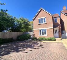 26, Fairhaven Gardens, Littlehampton BN17 7TQ