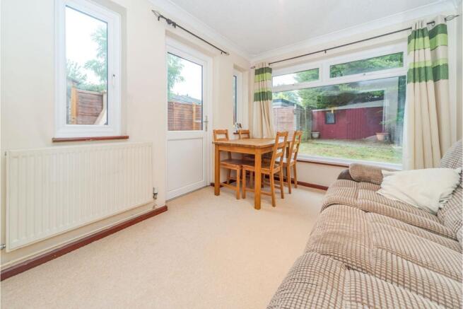 Lounge/Dining Room