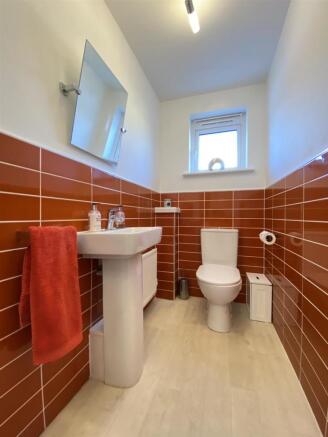 Cloakroom Wc