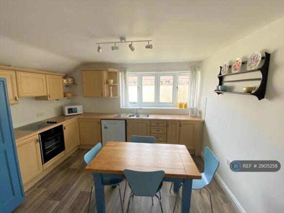 Kitchen (1)