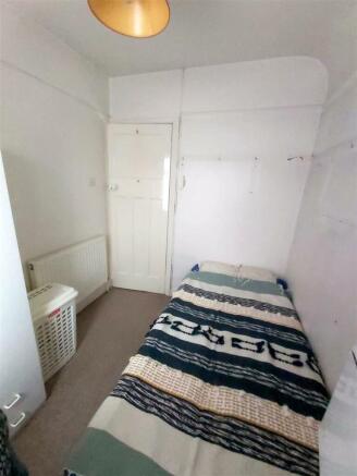 bed 3 vendor pic.jpg