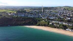 18, The Sands, Porthrepta Road, Carbis Bay TR26 2FG