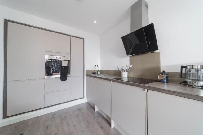 1 bed Apartment for sale Image 8