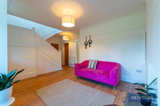 4 bed Semi-Detached for sale Image 9