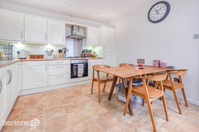 2 bed House for sale Image 8