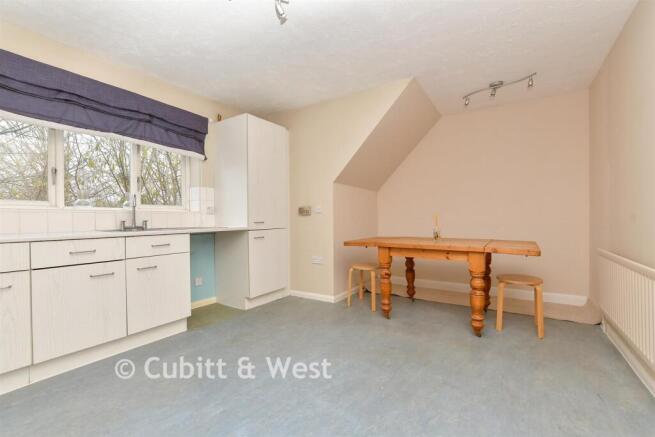 Kitchen / Breakfast Room