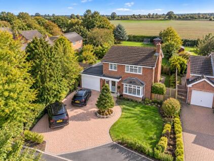 Sheppenhall Grove, Aston, Nantwich, Cheshire, CW5