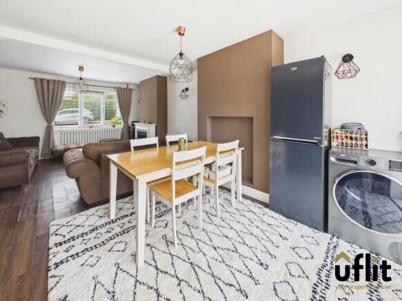 3 bed Semi-Detached for sale Image 11