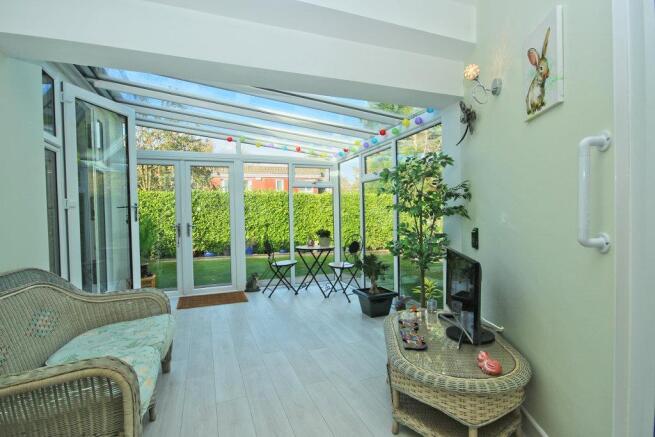 5 SWANLAND CLOSE COTTINGHAM (38)_lzn.jpg