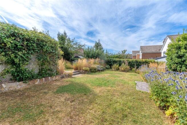4 bed Detached for sale Image 9