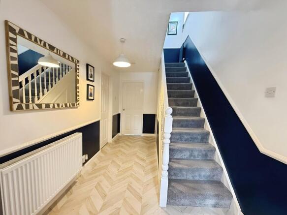 221b73c4-WhatsApp...