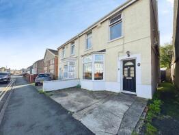 37, Borough Road, Loughor, Swansea SA4 6RP