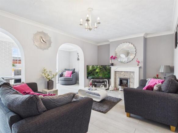 Living/Dining Room