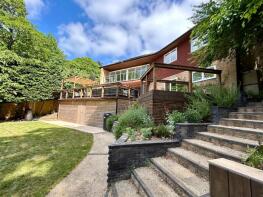 Wellbourne, Vicarage Hill, Farnham GU9 8HG