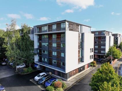 Broadway, Lexington Court, M50