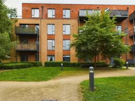 Flat 26, Merstham House, Iron Railway Close, Coulsdon CR5 3LF