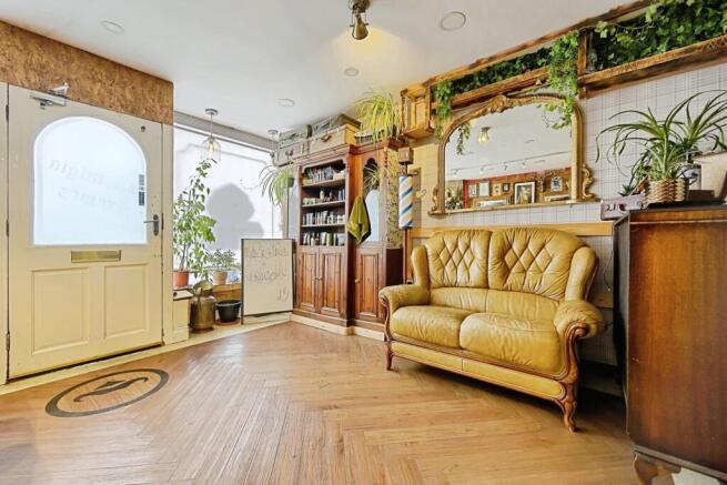 2 bed Terraced for sale Image 6