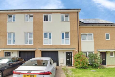 Chapman Avenue, West Town, Peterborough, PE3