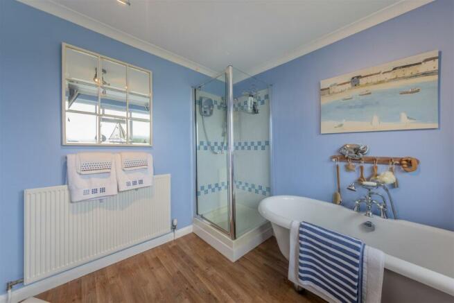 24 Lodge Road-026.JPG