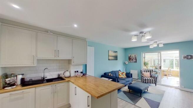 28-Bridlington-Crescent-08152023_210620.jpg
