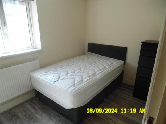 bedroom.jpg