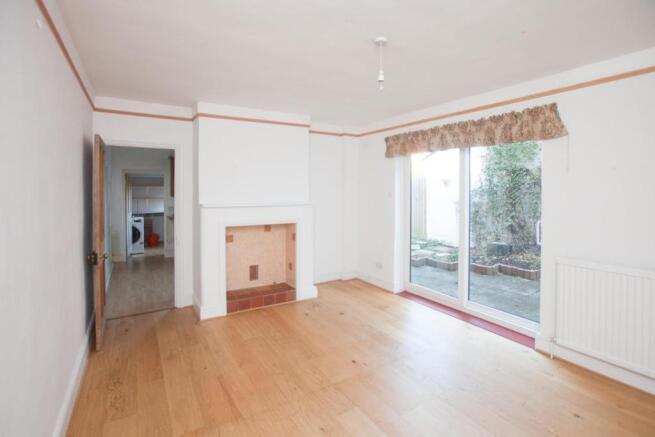 32 MILL ROAD - PHOTO C.jpg