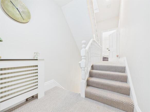 6 bed Terraced for sale Image 11