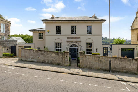 Bathwick Hill, Bath, Somerset, BA2