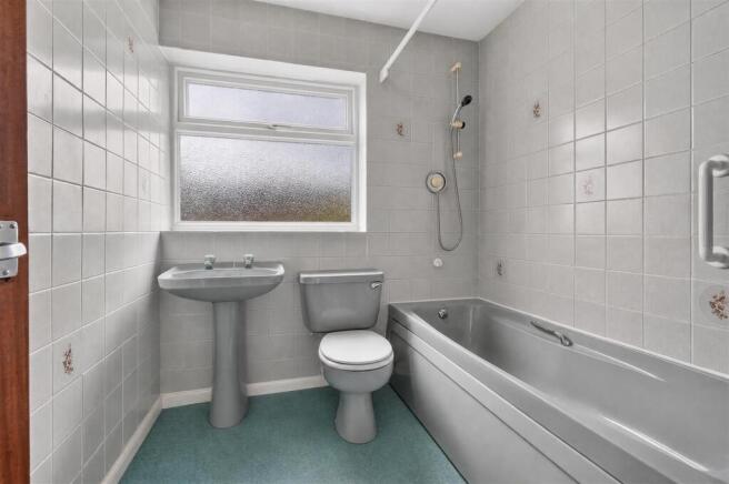 3 bed Detached for sale Image 9