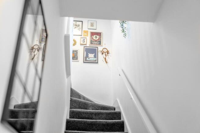 3 bed Semi-Detached for sale Image 7