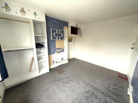 3 bed Terraced for sale Image 10