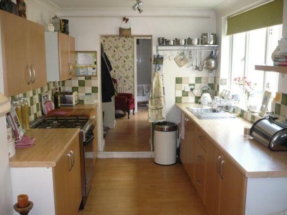 Photo 8