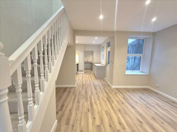 Oak Street,Clydach Vale photo 5
