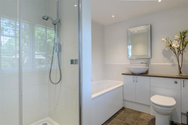 Ensuite Bathroom