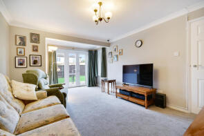 20, Redruth Close, Chelmsford CM1 6JW