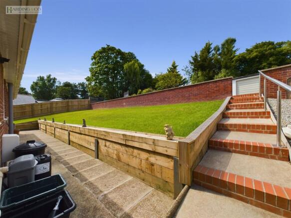 Rear Garden .1.jpg