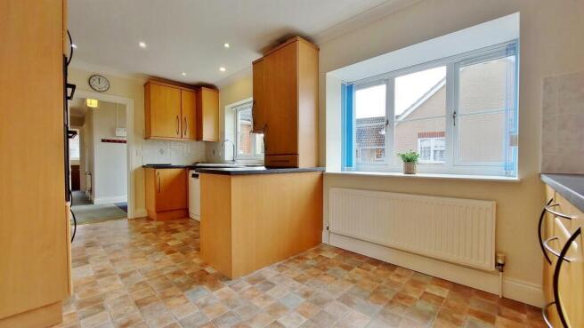 Kitchen/Breakfast Room