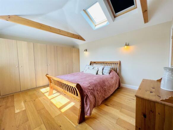 Bedroom 1 Aspect 3