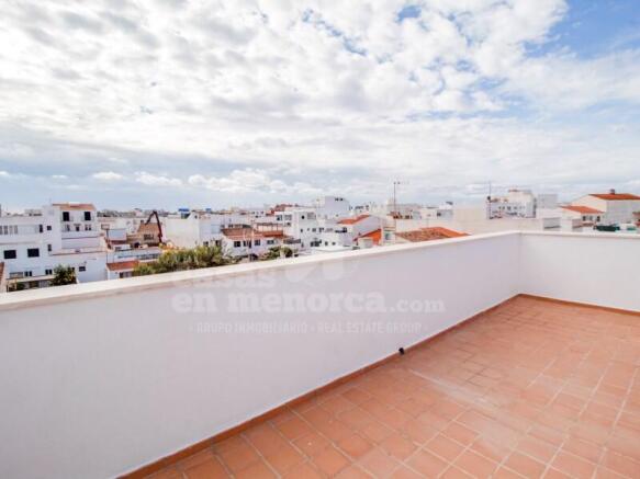 triplex flat with terrace in Mahon
