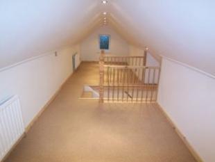 LOFT ROOM