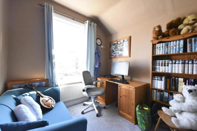 BEDROOM 3