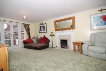 Living room 2