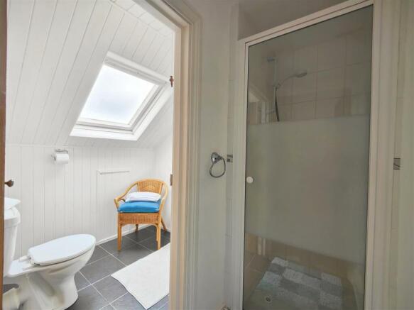 En Suite Shower Room