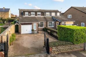 1, Gipsy Lane, Woodlesford, Leeds LS26 8SA