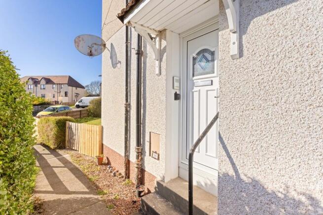 38 Riddochhill Cr...