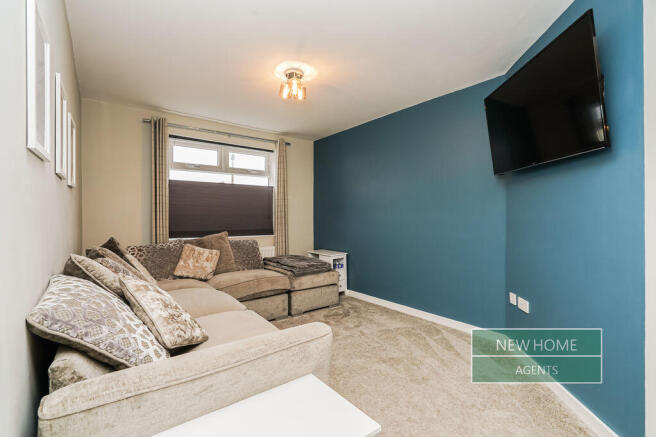 3 bed Semi-Detached for sale Image 10