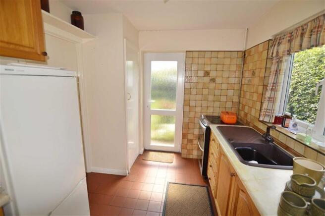 Fitted kitchen